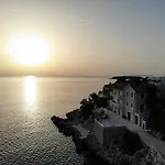Capocesto Апартаменты