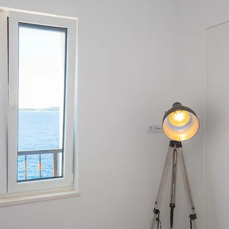 Capocesto Apartment *