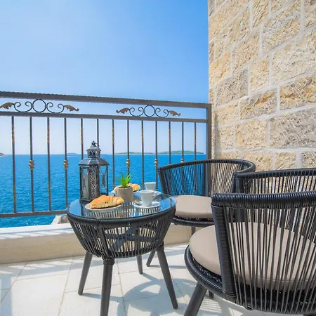 Capocesto Apartment