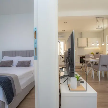 Apartamento Capocesto Primošten