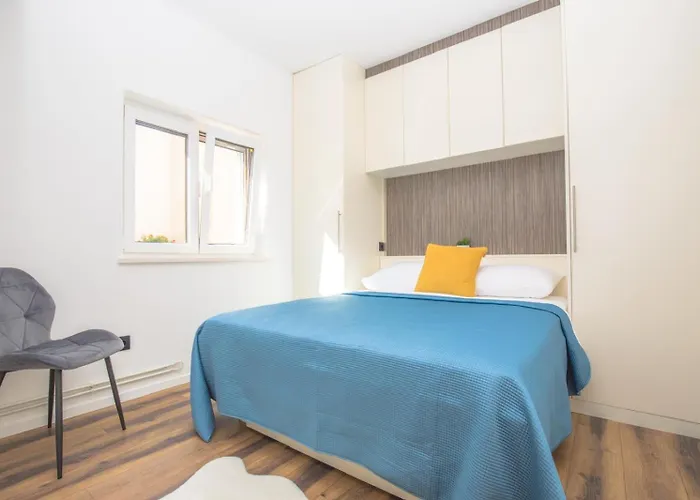 Capocesto Apartman *